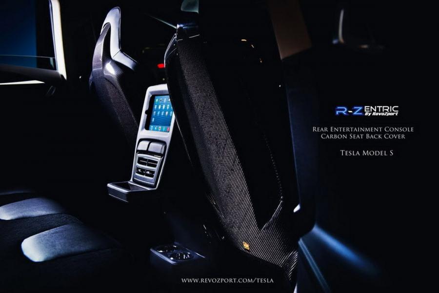 Интерьер Tesla Model S P100D by RevoZport 2016 года  (фото 7 из 7)